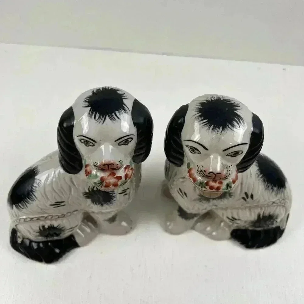 Vintage King Charlas Staffordshire Spaniel Dogs With Flower Basket set of 2 - Picture 10 of 12